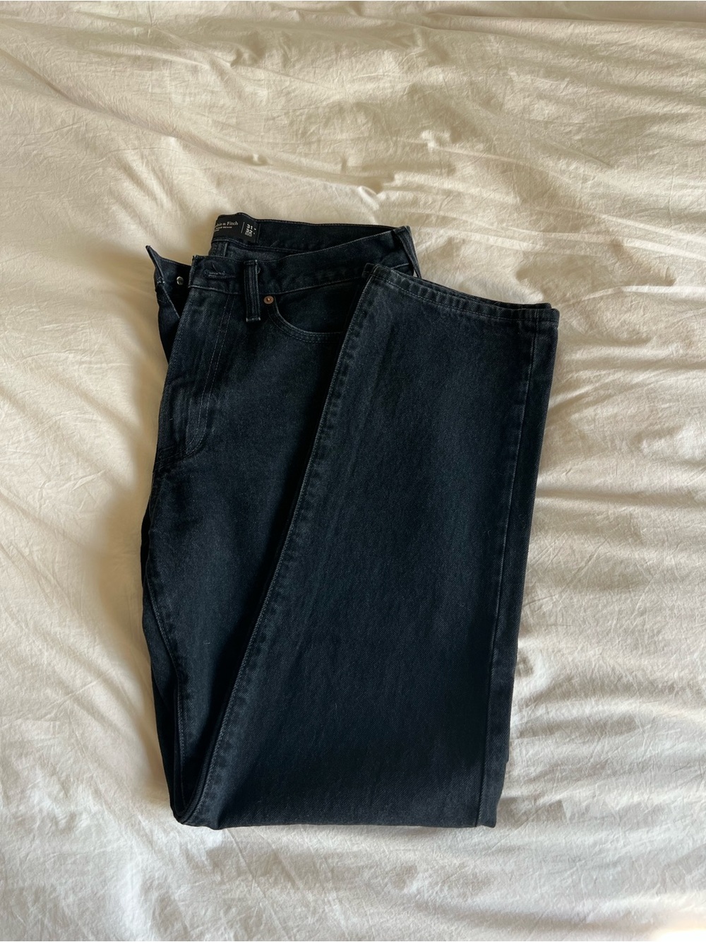 Abercrombie & Fitch Men's Rigid Denim Loose Jeans